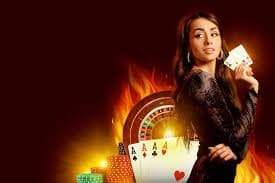 Pengguna Indonesia mengakses Live Casino bolutoto melalui smartphone dengan tampilan meja Baccarat yang jernih